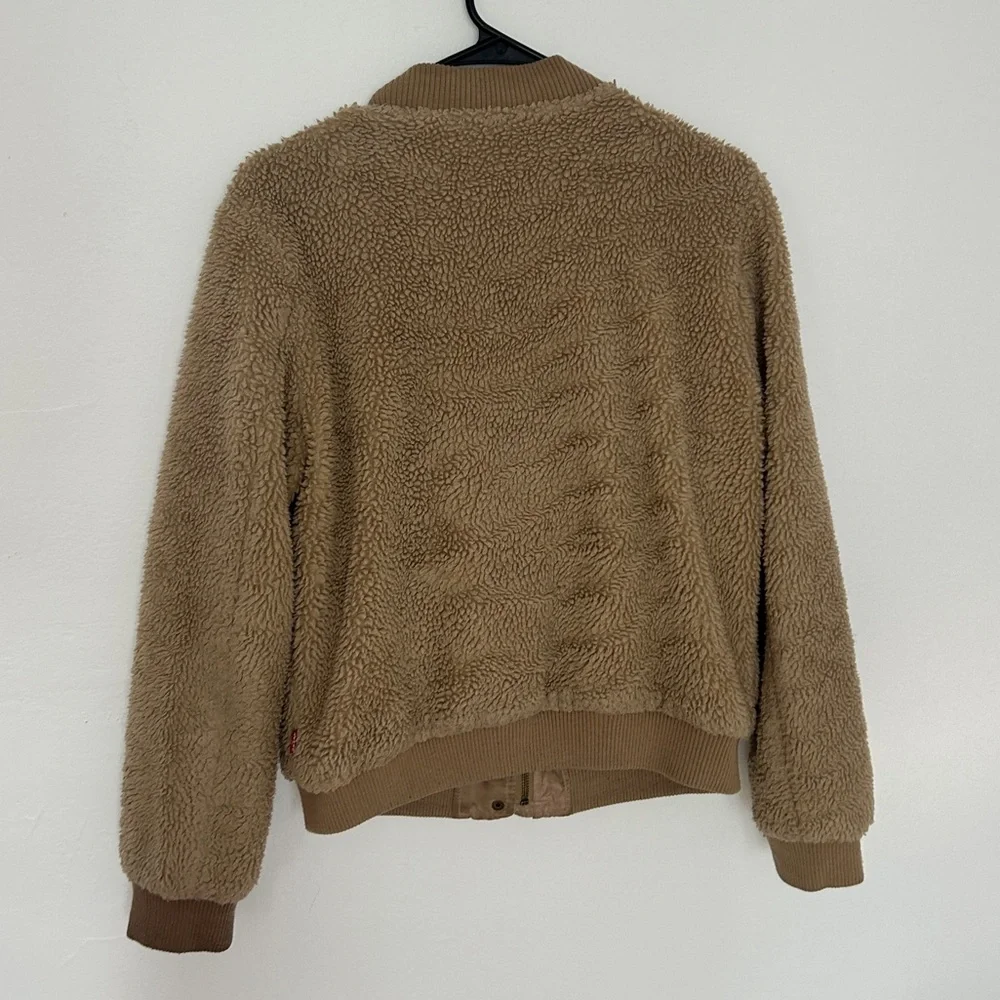 Levi’s Teddy Cozy Jacket - Picture 3 of 6